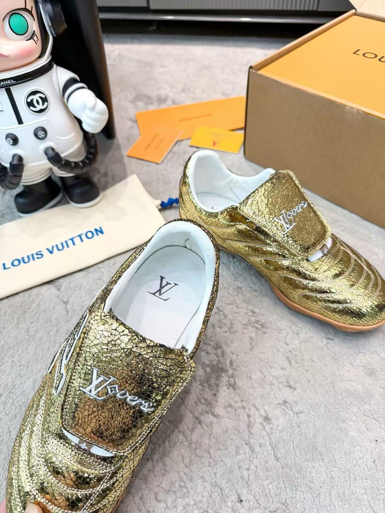 LV Shoes(AAA)-1243
