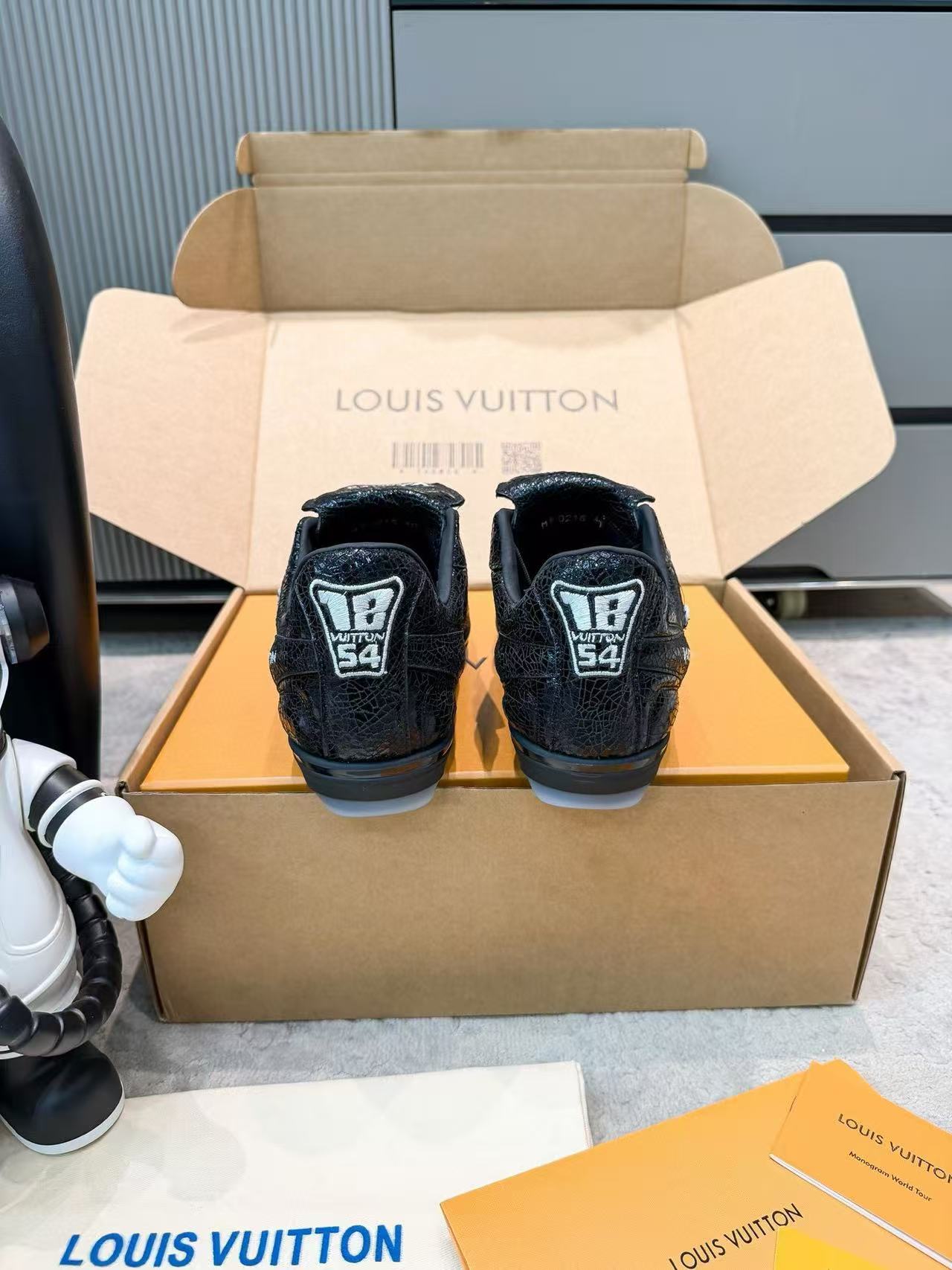 LV Shoes(AAA)-1244