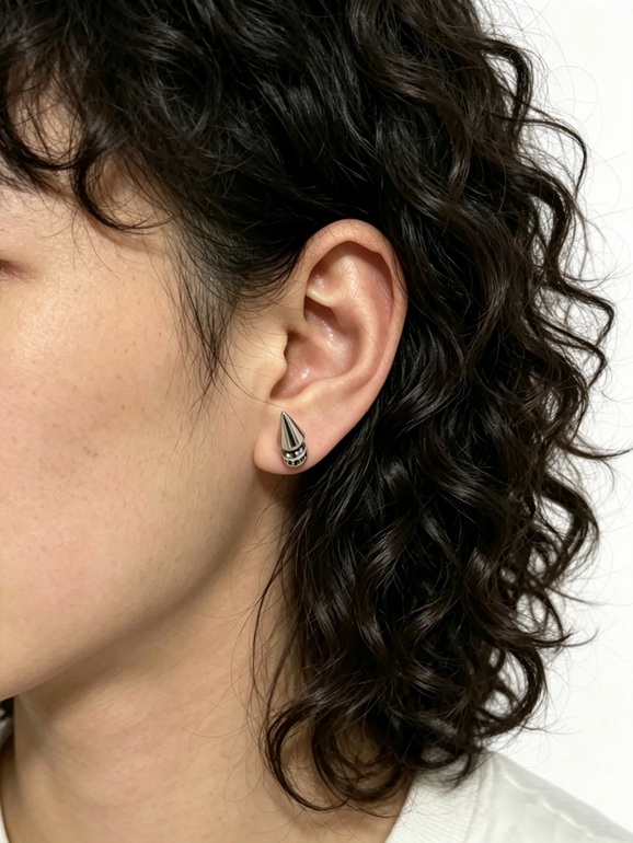 Chrome Hearts Earrings-001