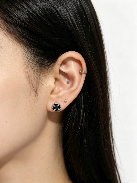Chrome Hearts Earrings-012