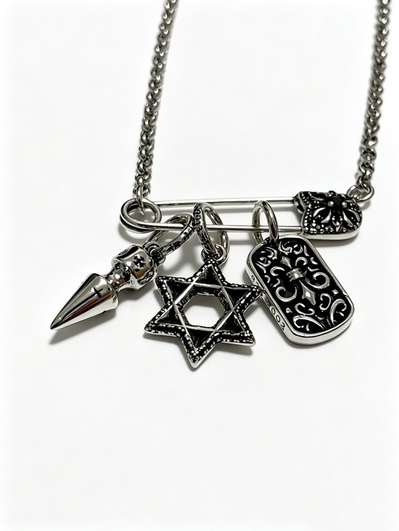 Chrome Hearts Necklace-083