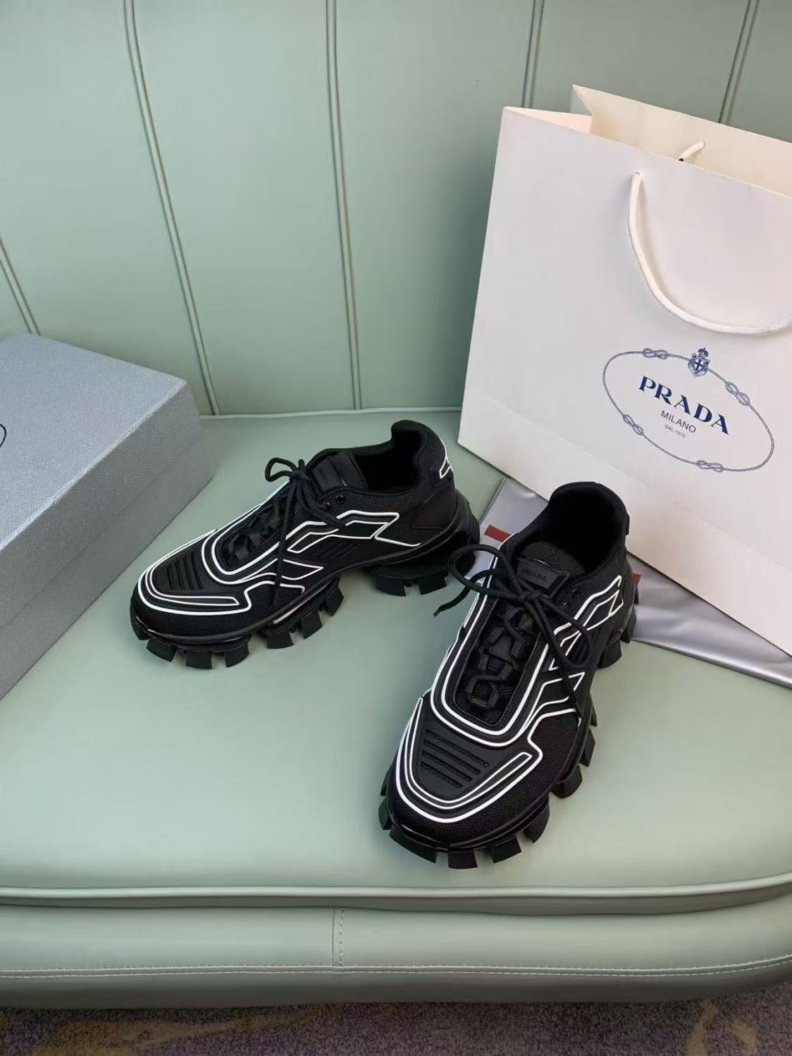 Prada Shoes(AAA)-083