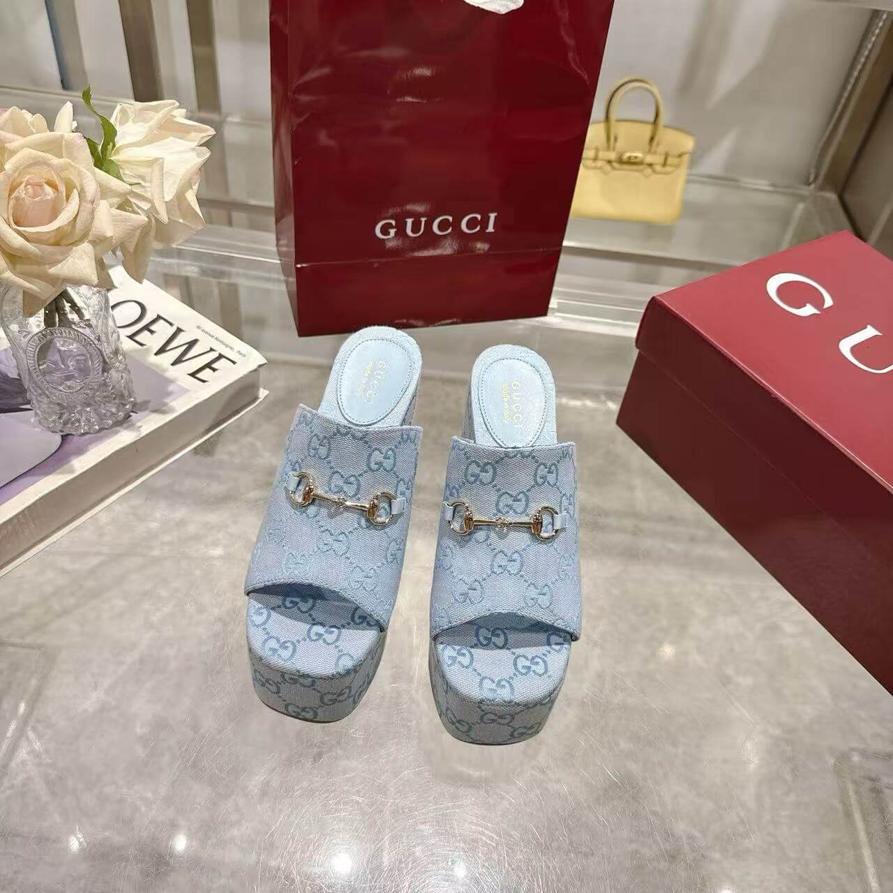 Gucci Slippers Women(AAA)-192