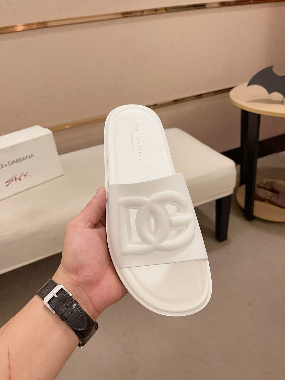 D&G Slippers(AAA)-007