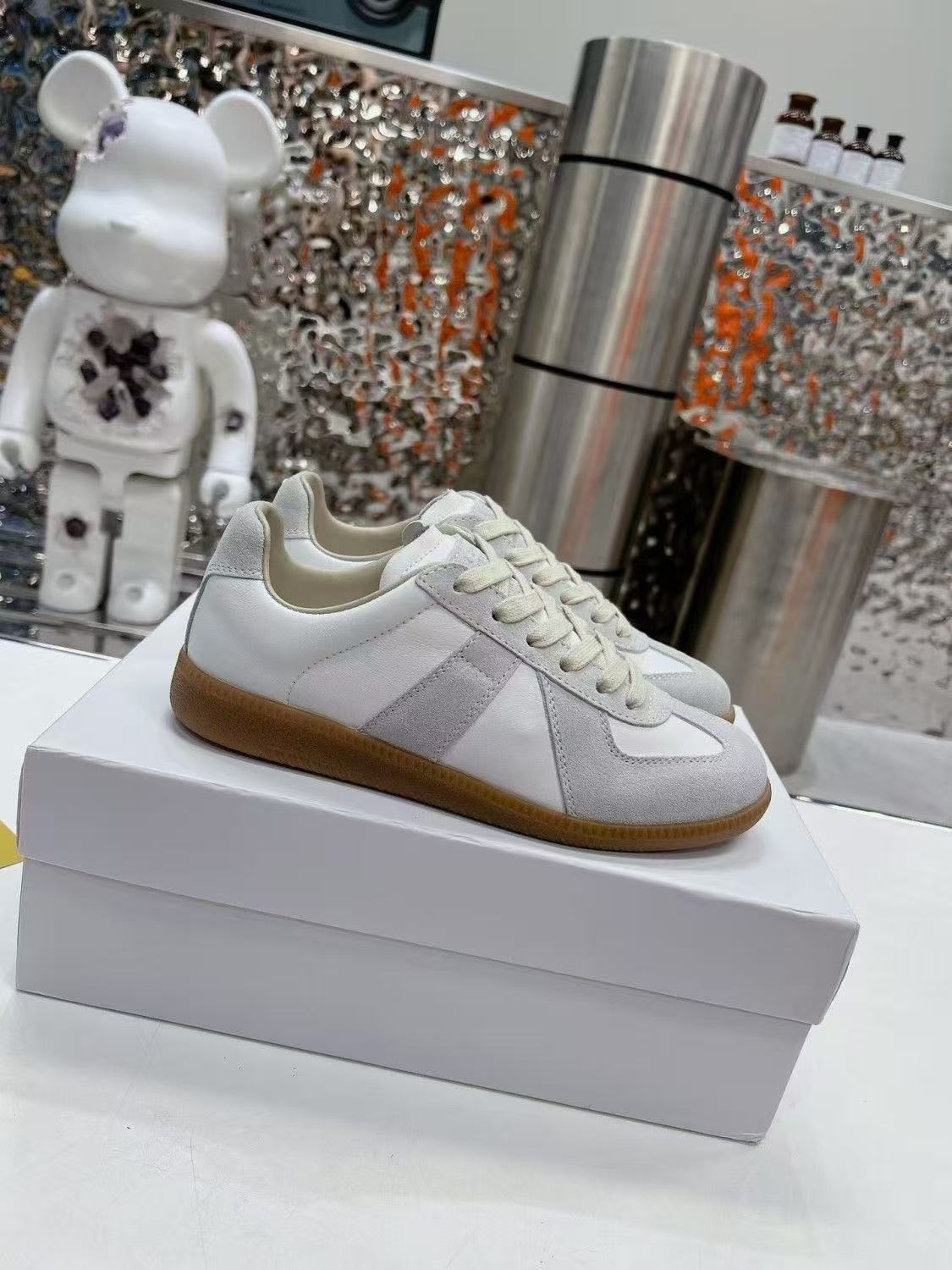 Maison Margiela Shoes(AAA)-031