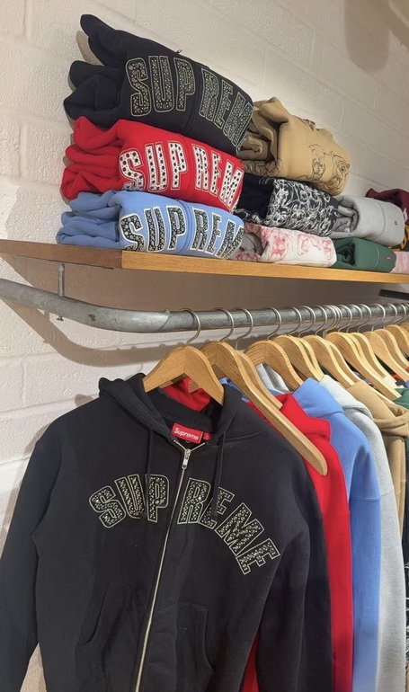 Supreme Hoody-082