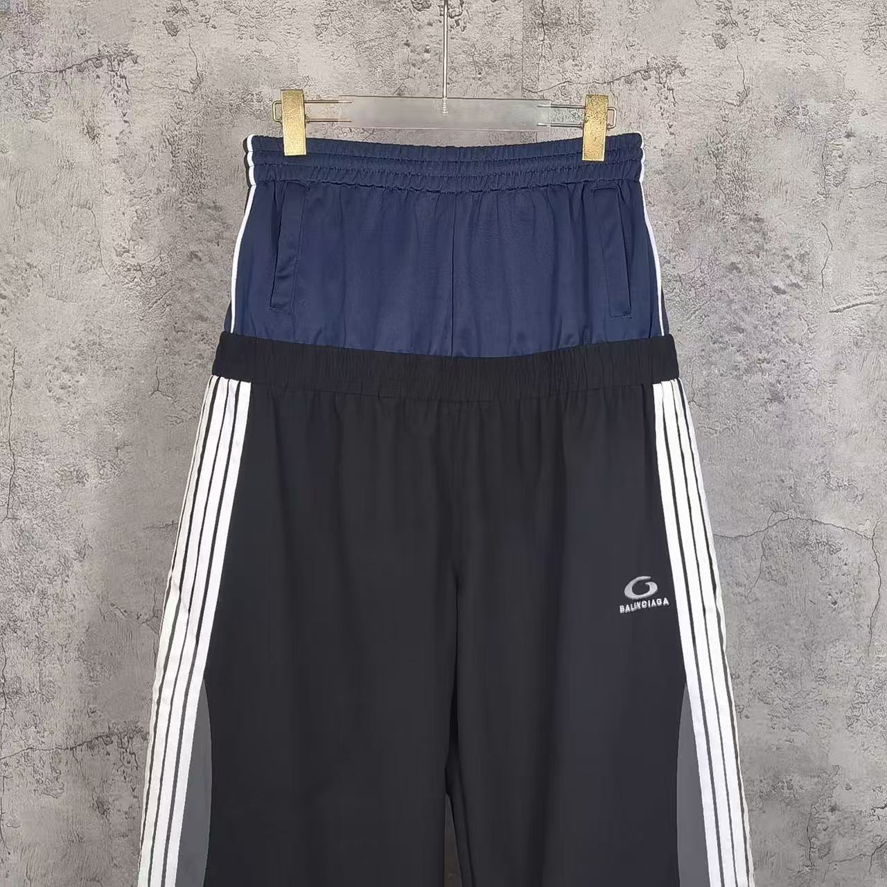 Balenciaga Pants-134