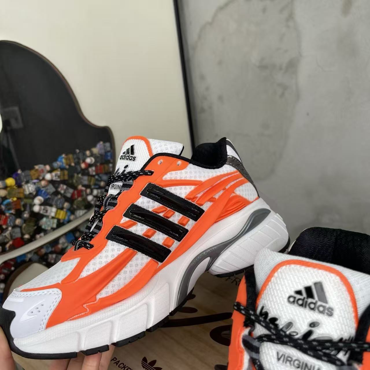 Pharrell Williams x adidas Adistar Jellyfish-001