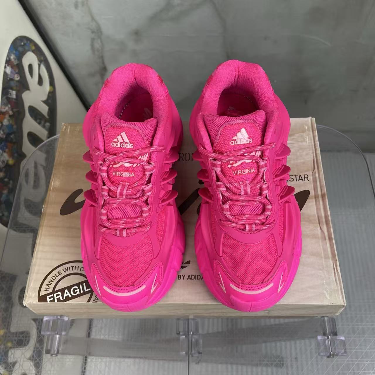 Pharrell Williams x adidas Adistar Jellyfish-007