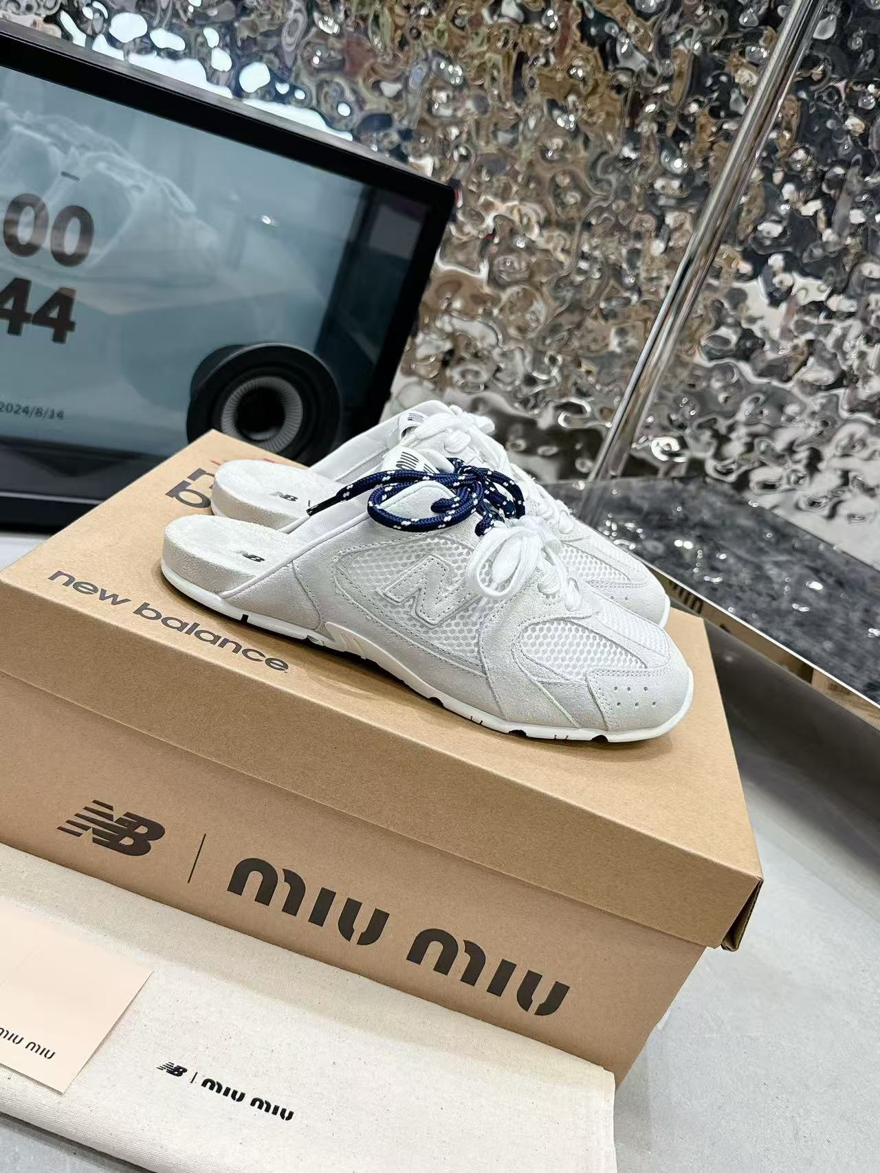 Miu Miu Shoes(AAA)-006
