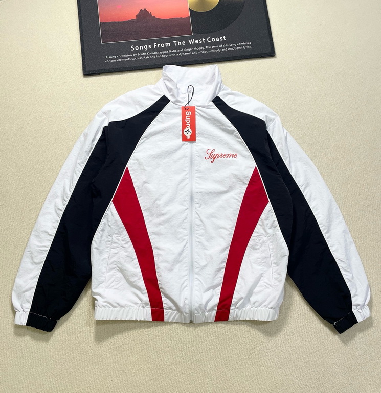 SUPREME Jacket-051