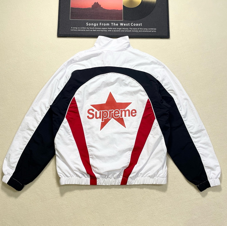 SUPREME Jacket-050