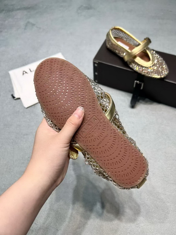 Alaia Shoes AAA(Women)-012