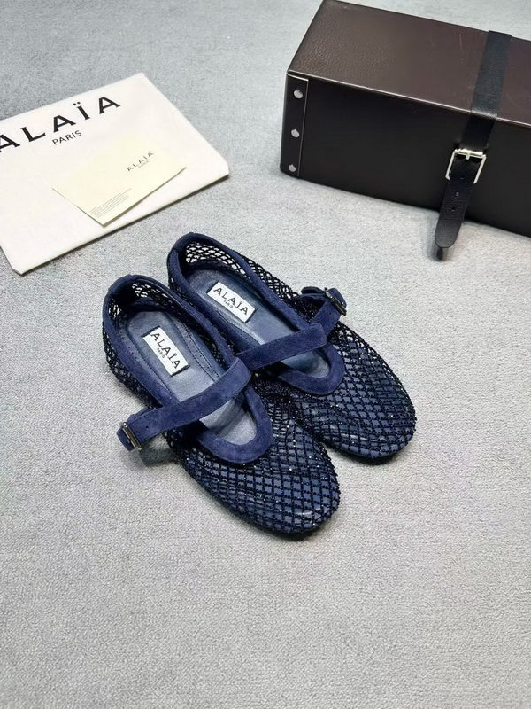 Alaia Shoes AAA(Women)-010