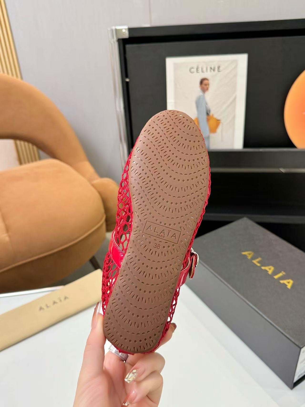 Alaia Shoes AAA(Women)-017