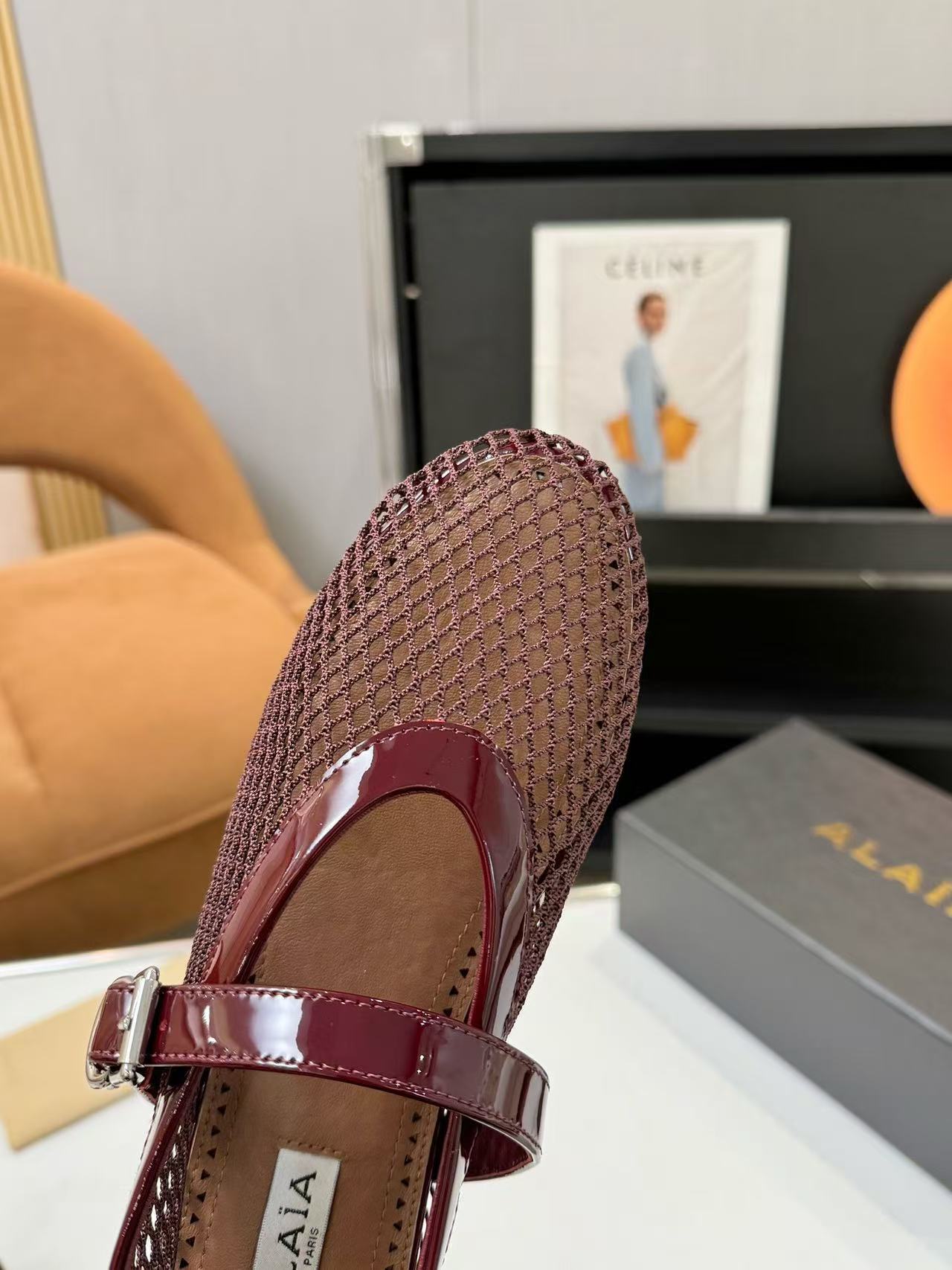 Alaia Shoes AAA(Women)-013