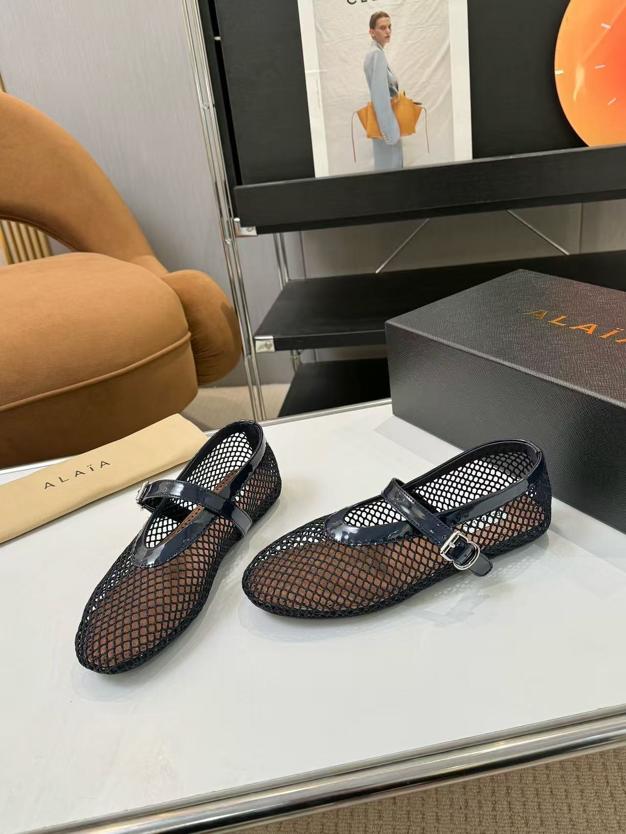 Alaia Shoes AAA(Women)-019