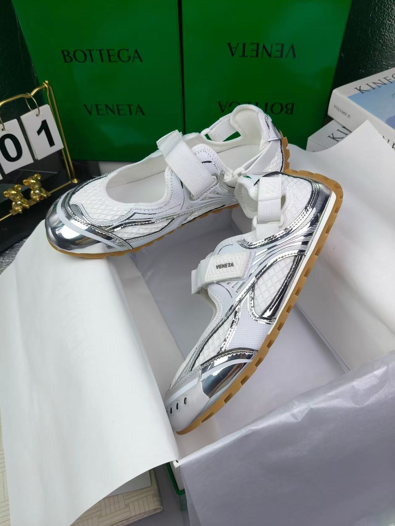 Bottega Veneta Shoes(AAA)-065