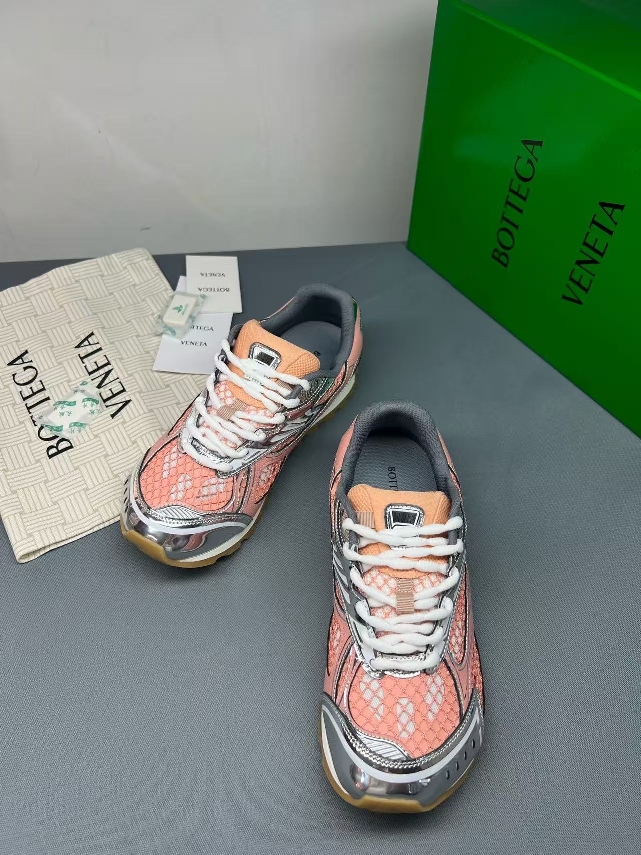 Bottega Veneta Shoes(AAA)-070