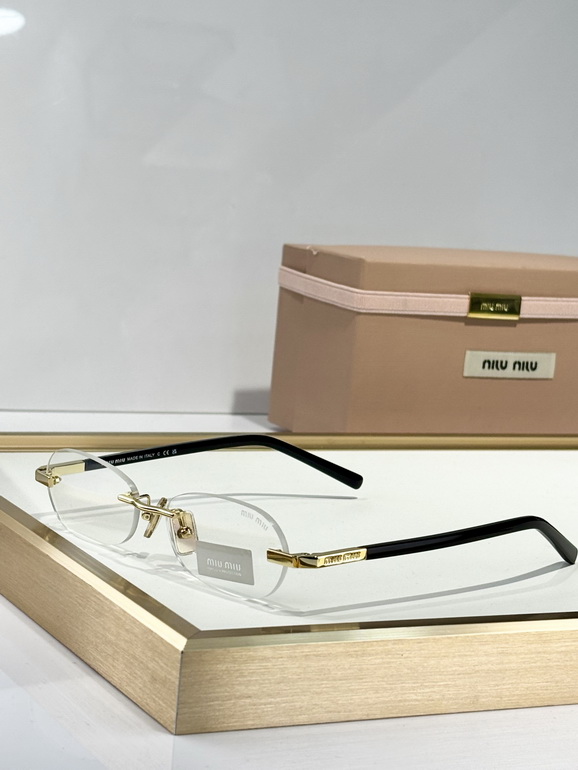 MIUMIU Sunglasses(AAAA)-1826