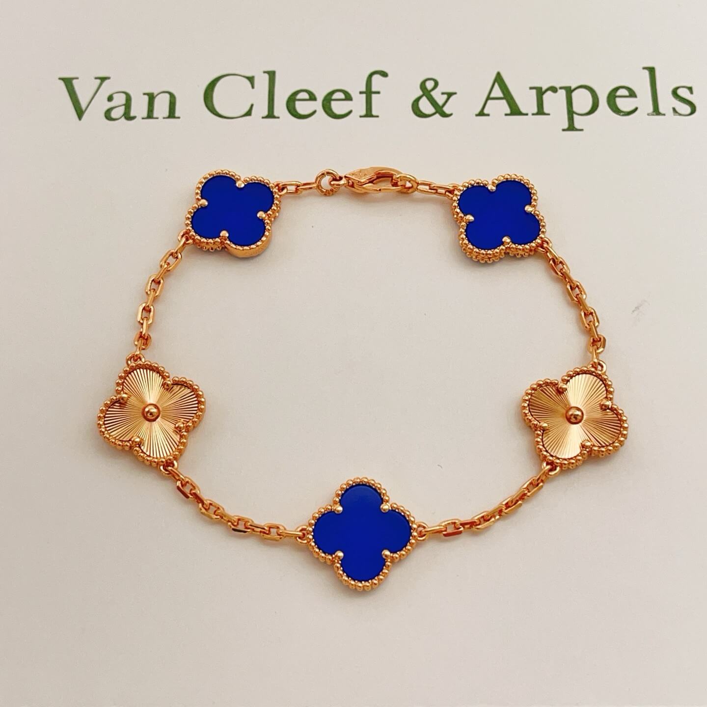 Van Cleef & Arpels Bracelet-002