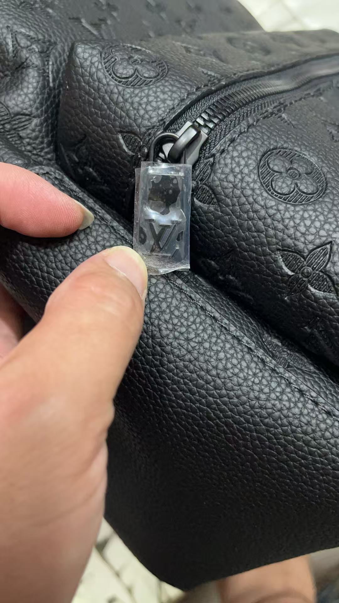 LV Backpack(AAA)-207