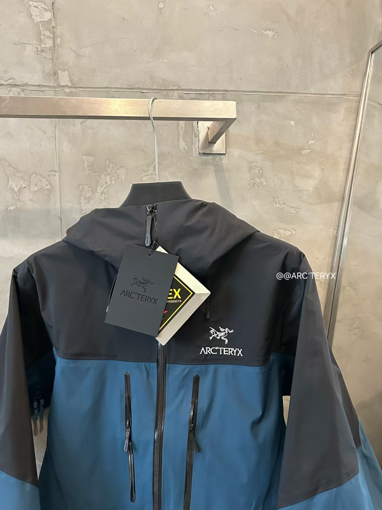 Arcteryx Jacket-008