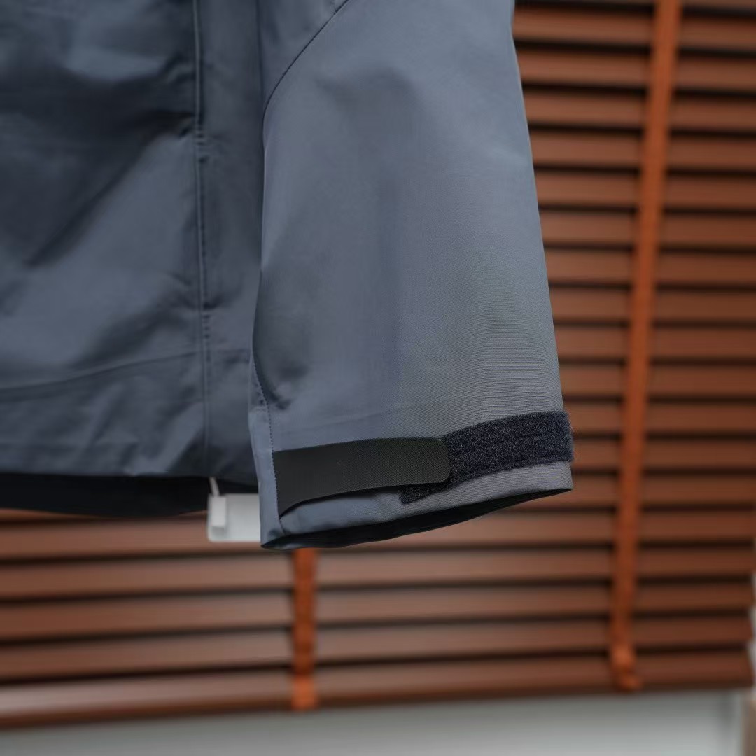 Arcteryx Jacket-010