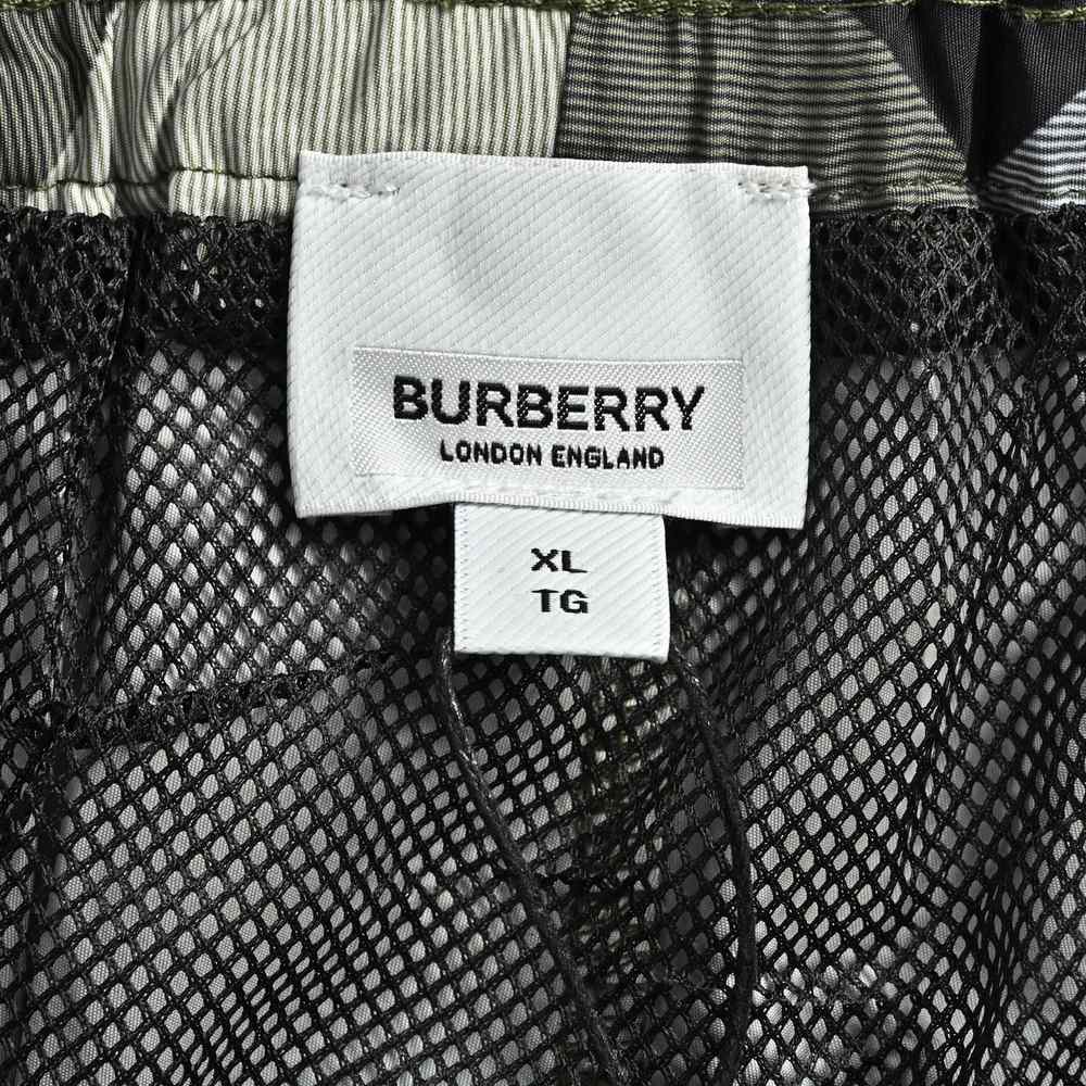Burberry Shorts-146