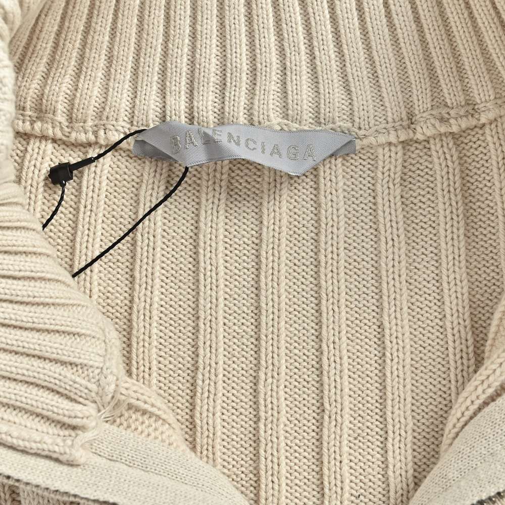 Balenciaga Sweater-046
