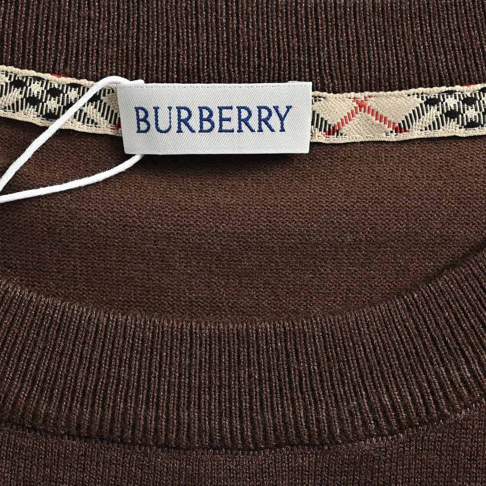 Burberry Sweater-034
