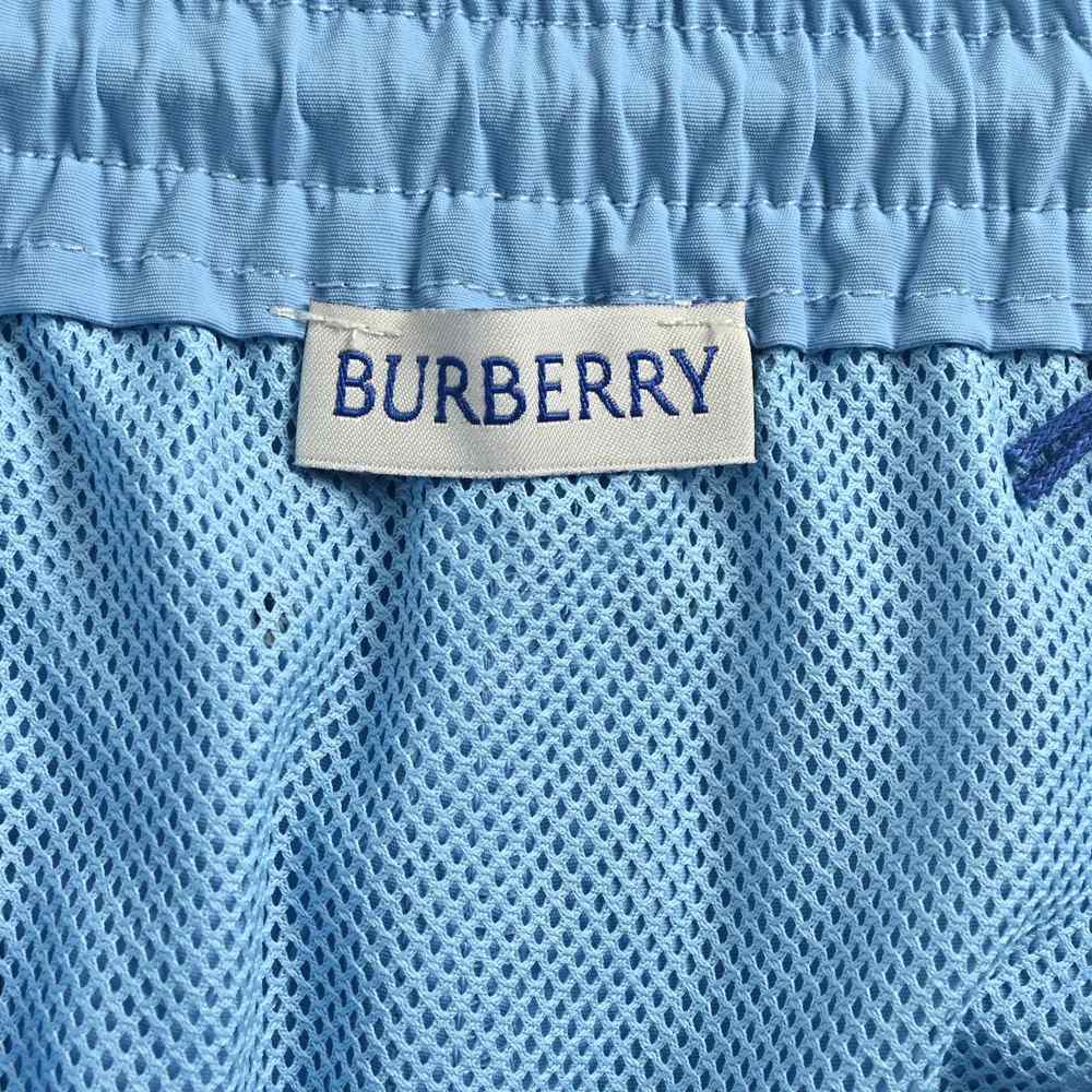Burberry Shorts-140