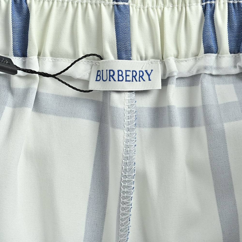 Burberry Shorts-102