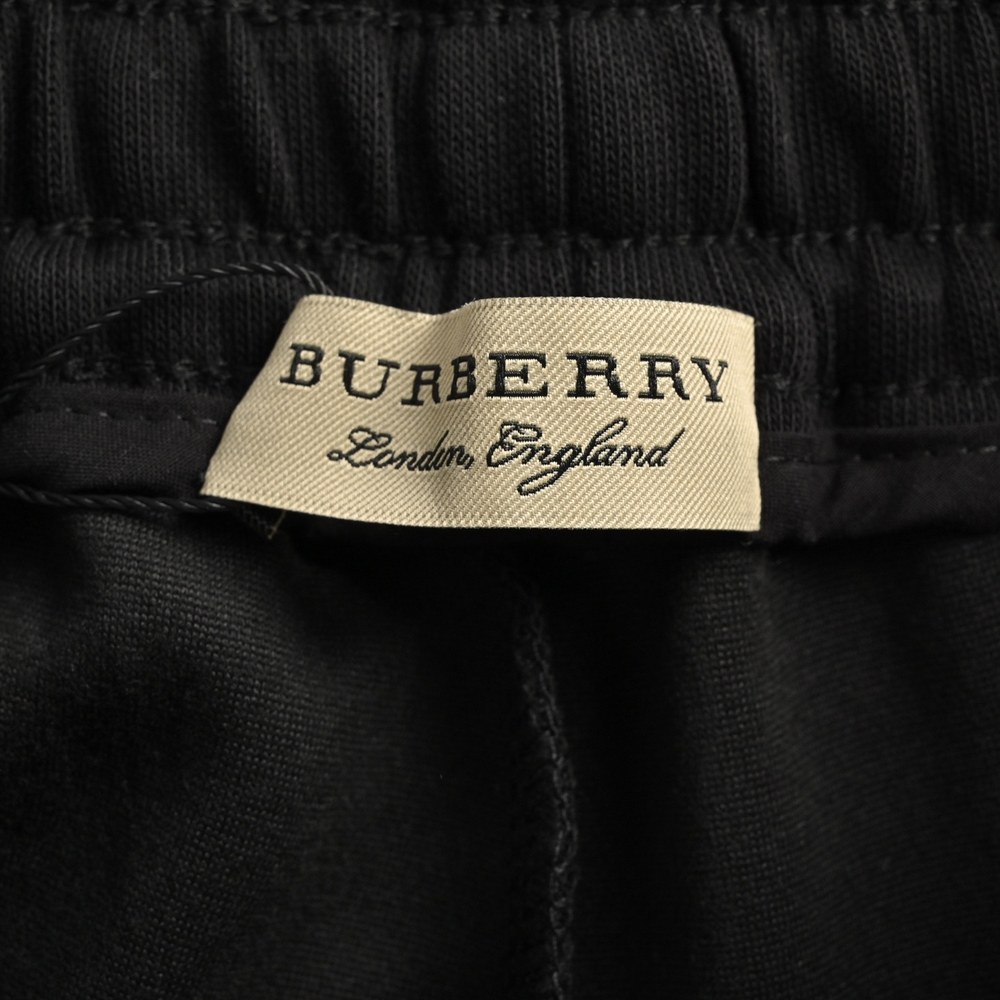 Burberry Shorts-089