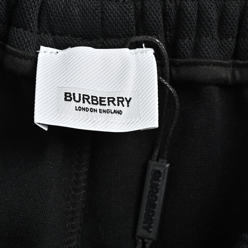 Burberry Shorts-099