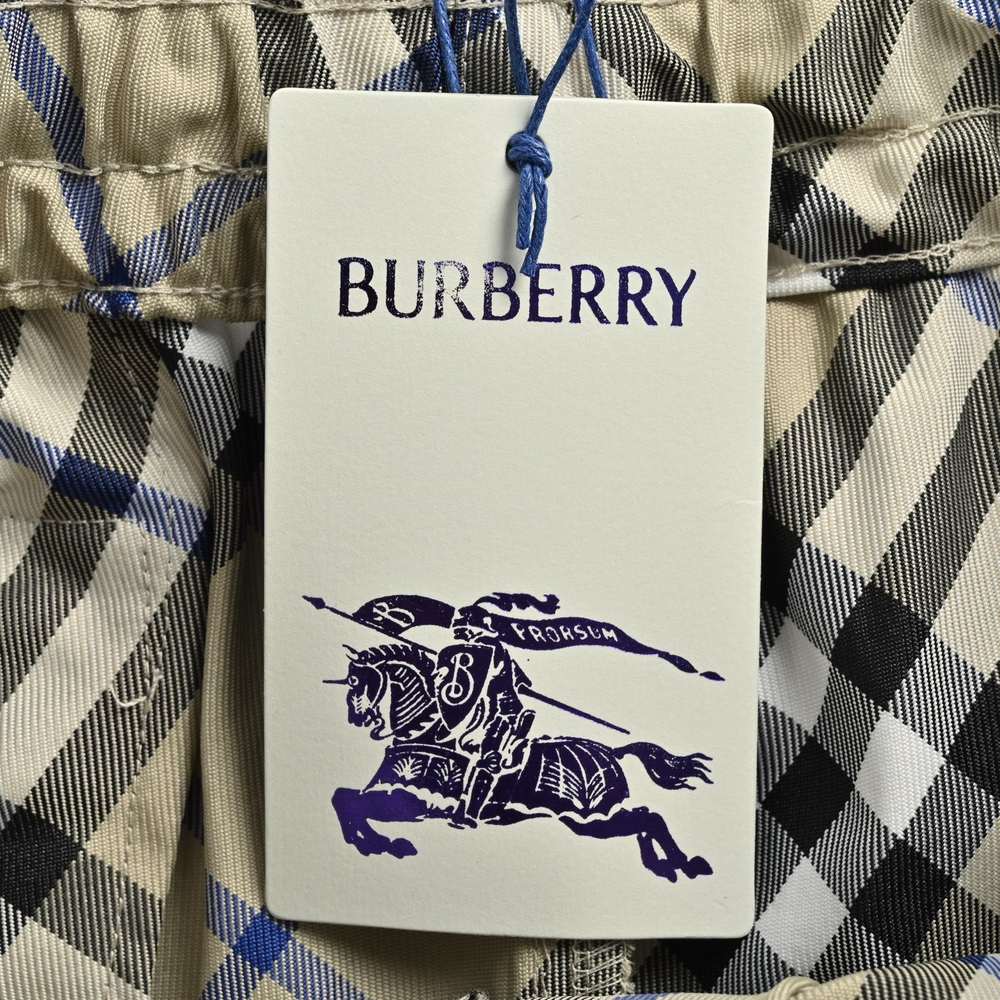 Burberry Shorts-128