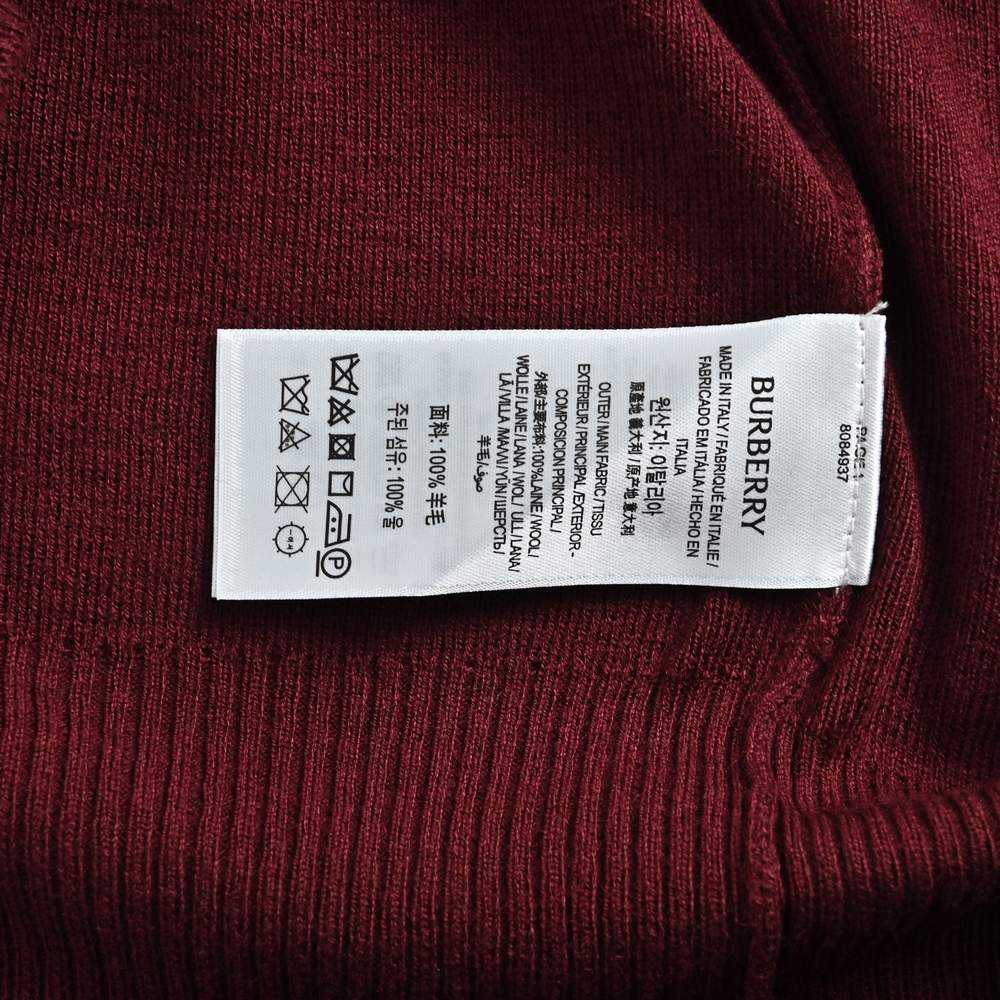 Burberry Sweater-036
