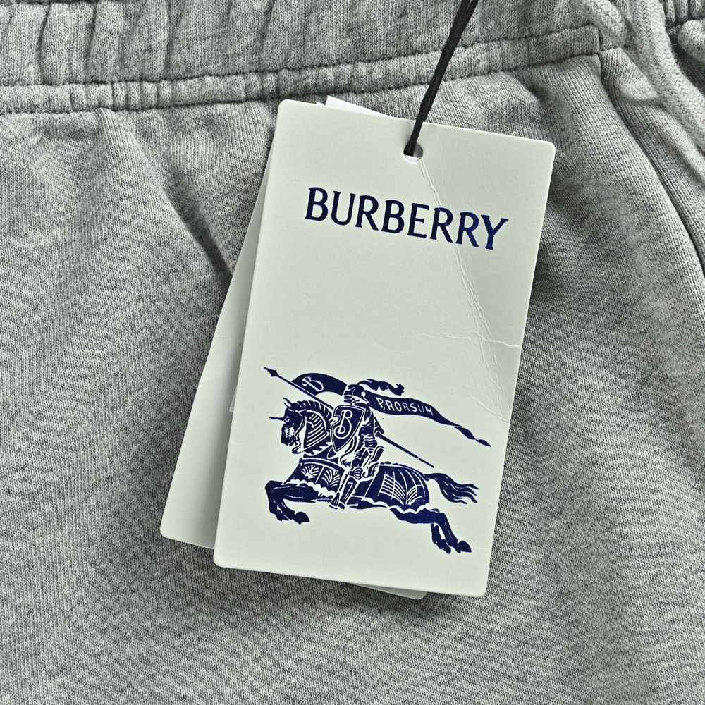 Burberry Pants-016