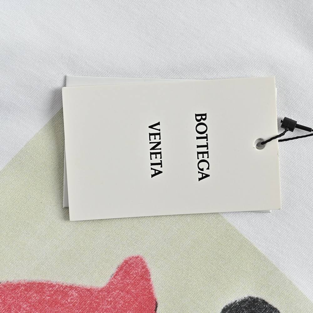Bottega Veneta T-shirts-009