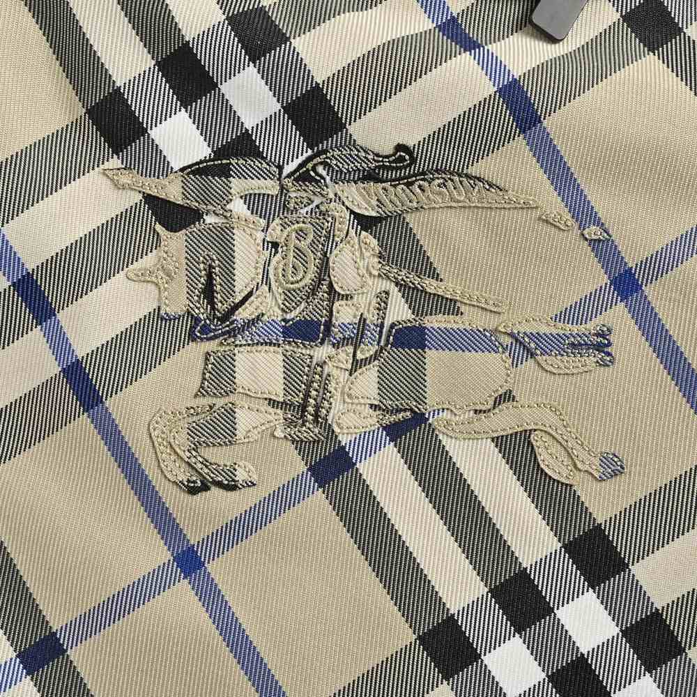 Burberry Shorts-128