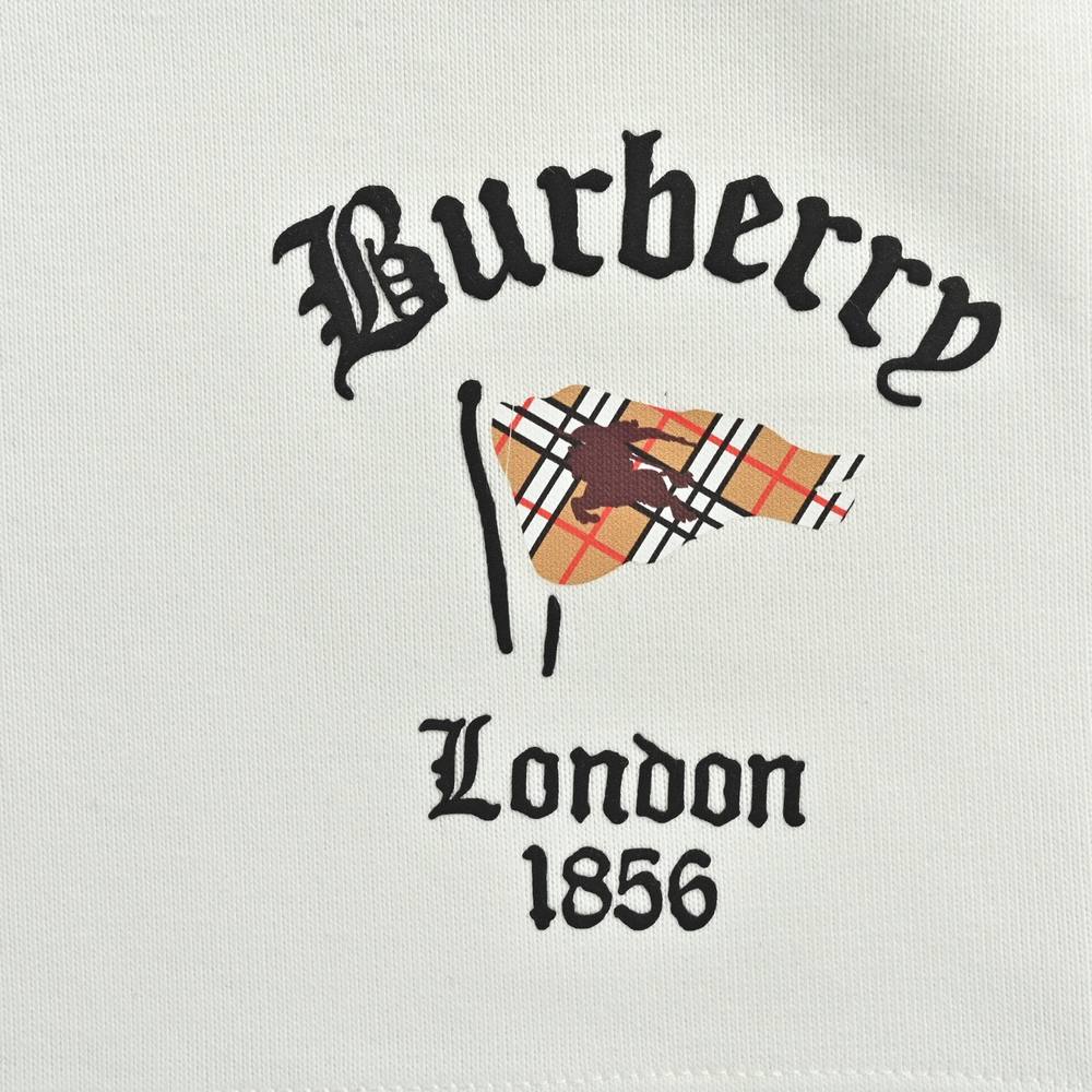 Burberry Shorts-111