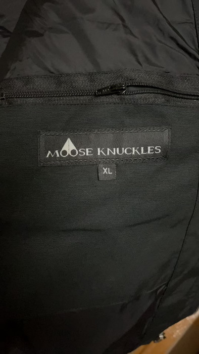 Moose Knuckles Coat-028