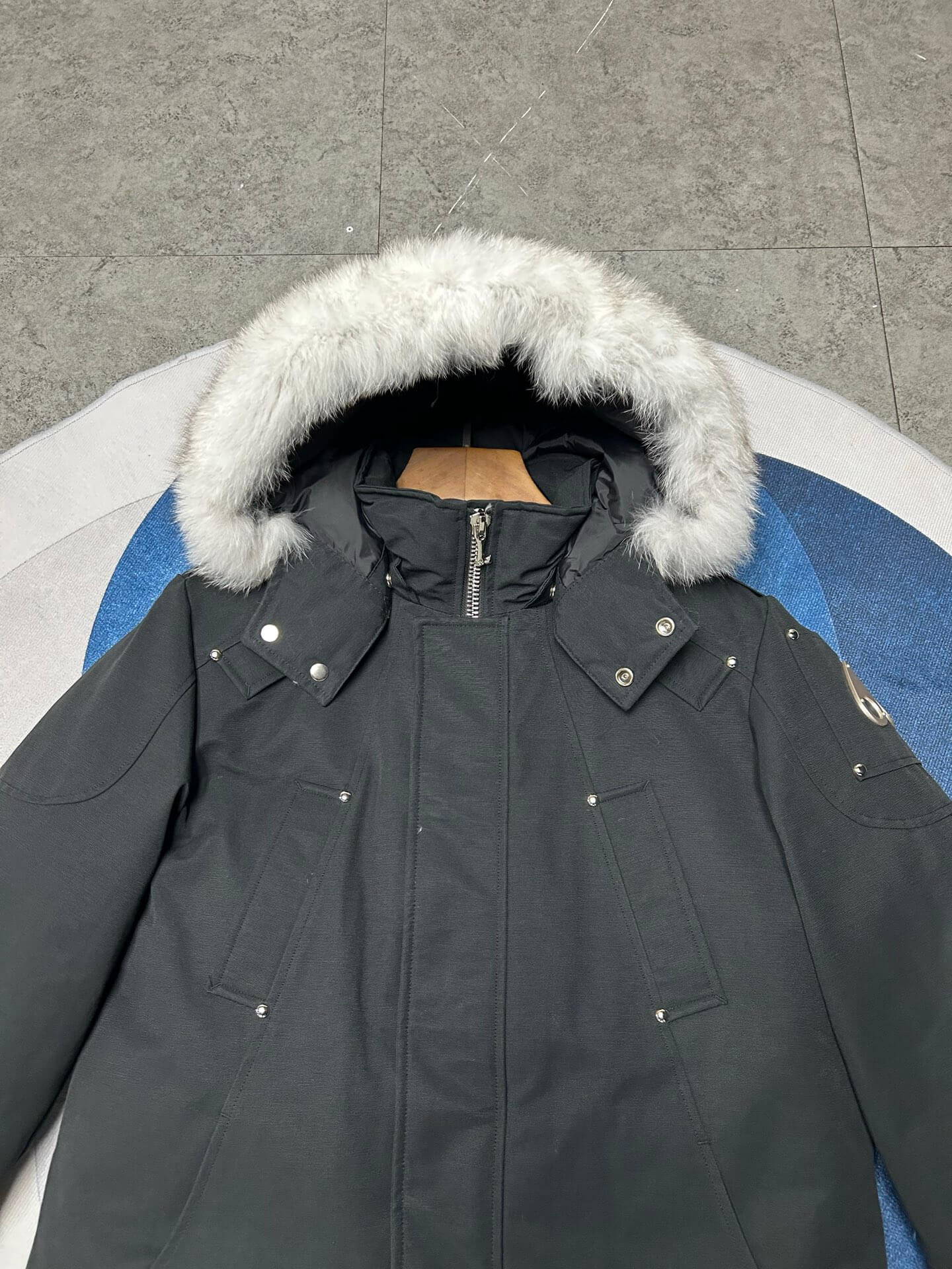 Moose Knuckles Coat-027