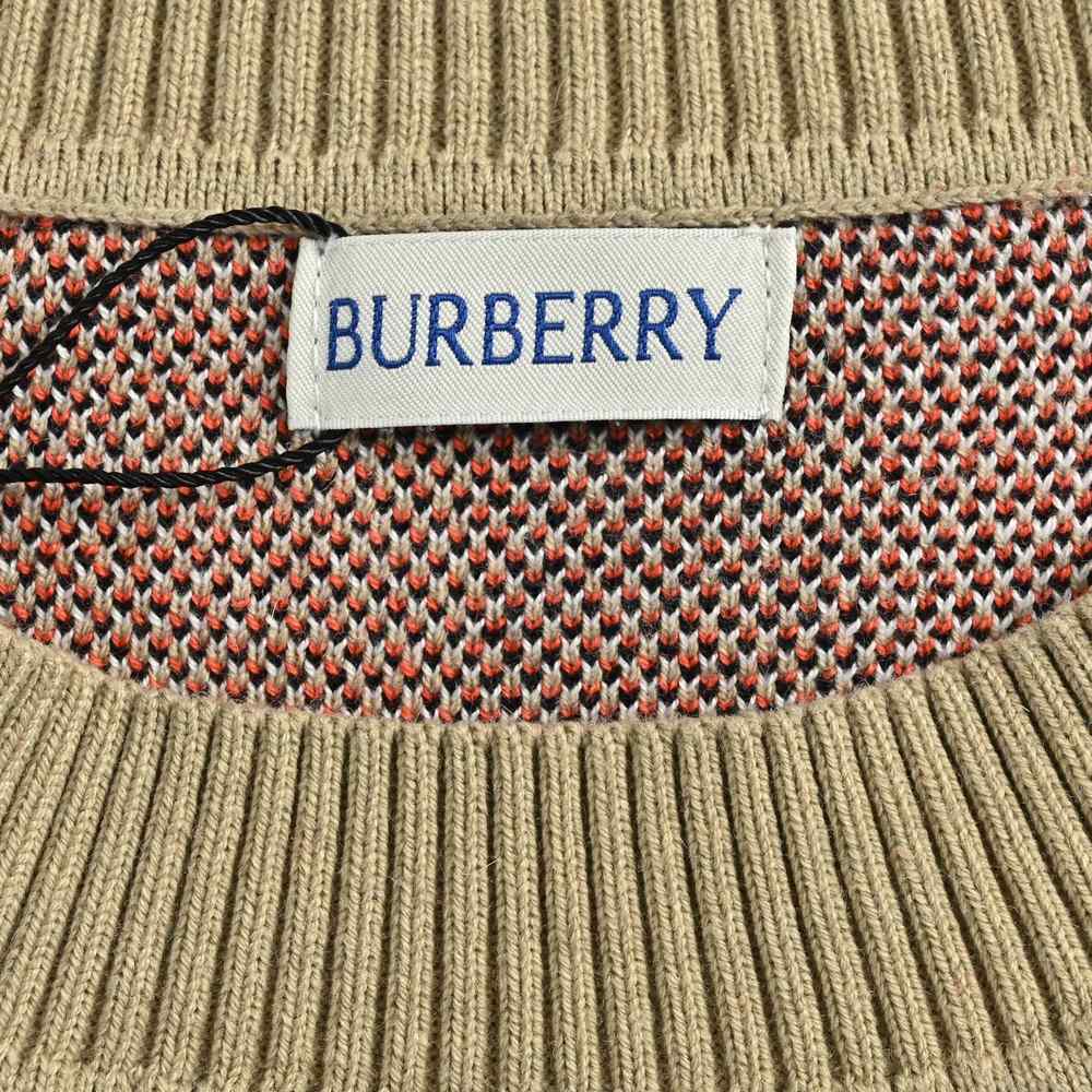 Burberry Sweater-071
