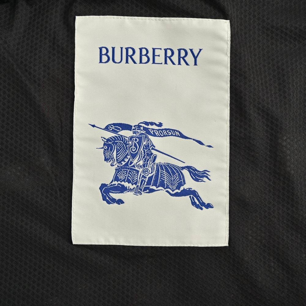 Burberry Leather Jacket-045
