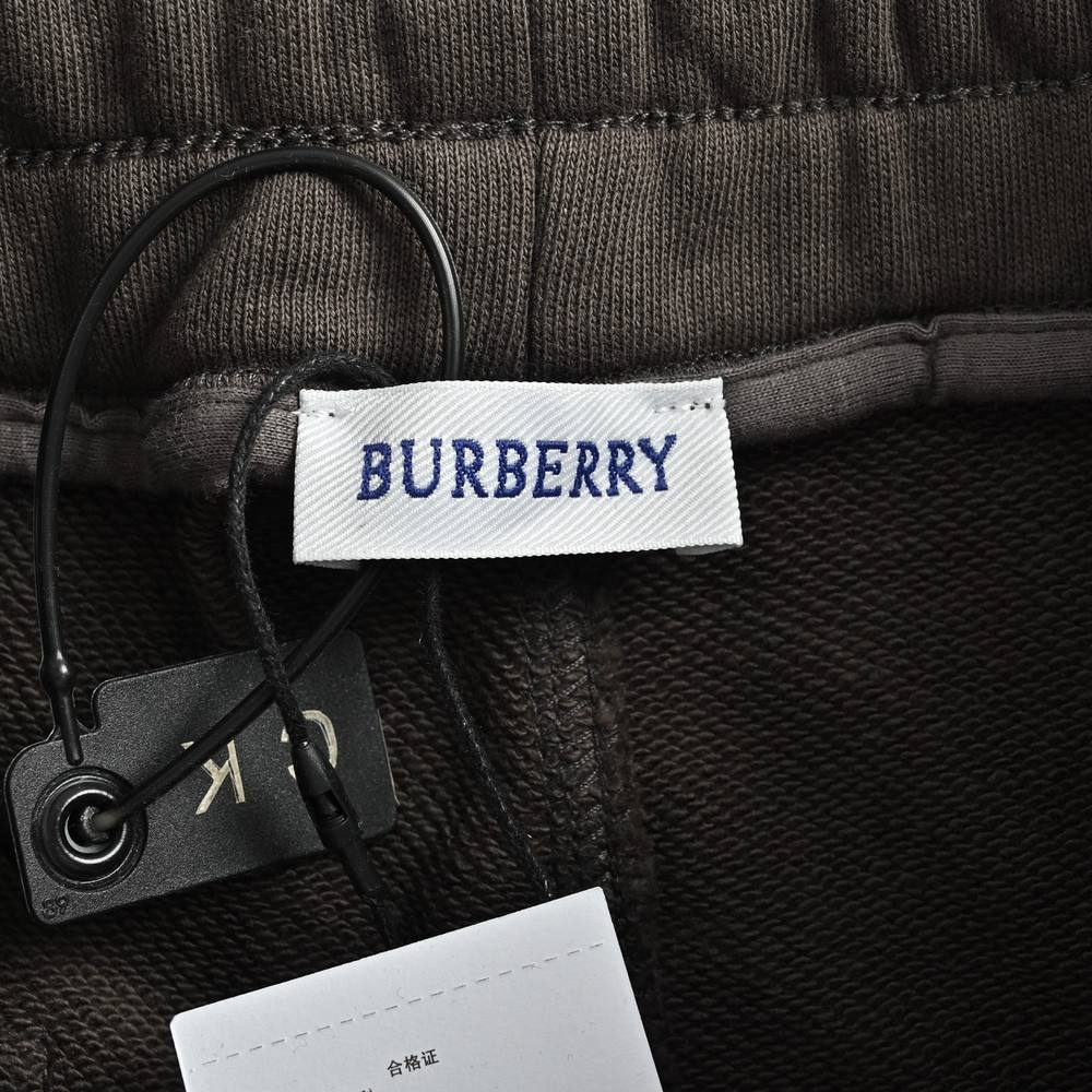 Burberry Pants-026