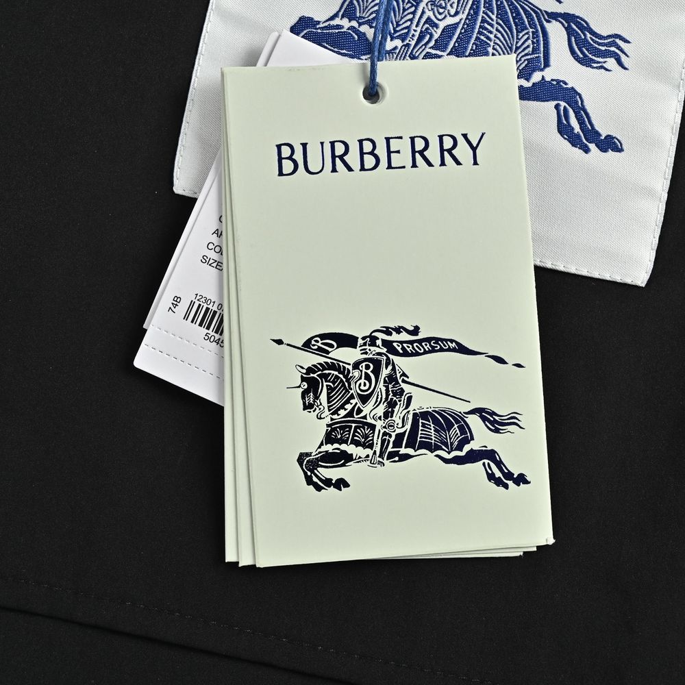 Burberry Leather Jacket-033