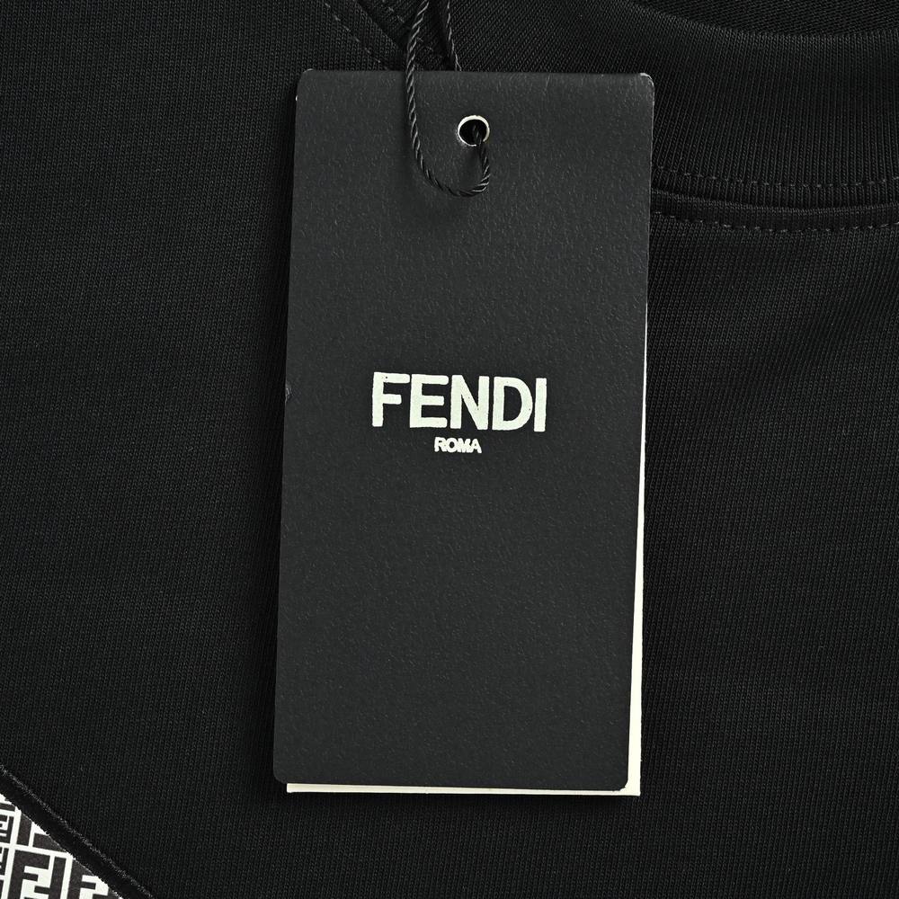 Fendi T-shirts-642