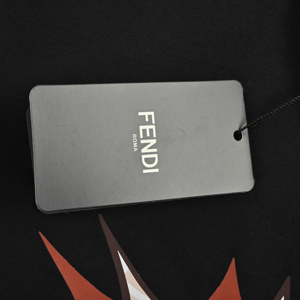 Fendi T-shirts-650