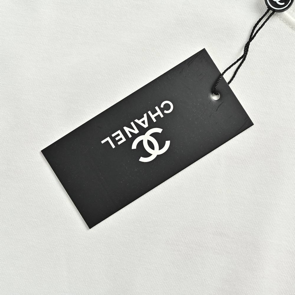 Chanel T-shirts-017